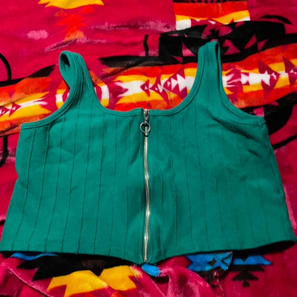Green crop top